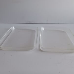 Bandejas cuadradas transparentes