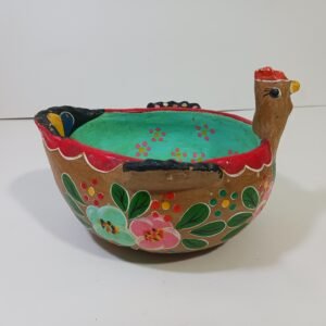 Cuenco o frutera con forma de gallina